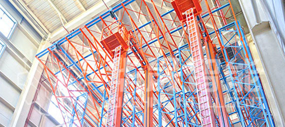 What are the structural characteristics of a latent jacking